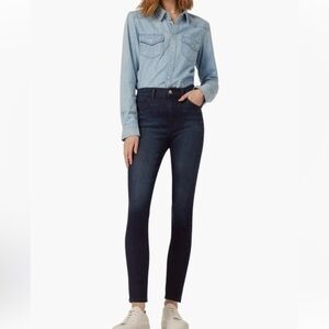 Joe’s high rise curvy skinny ankle jeans